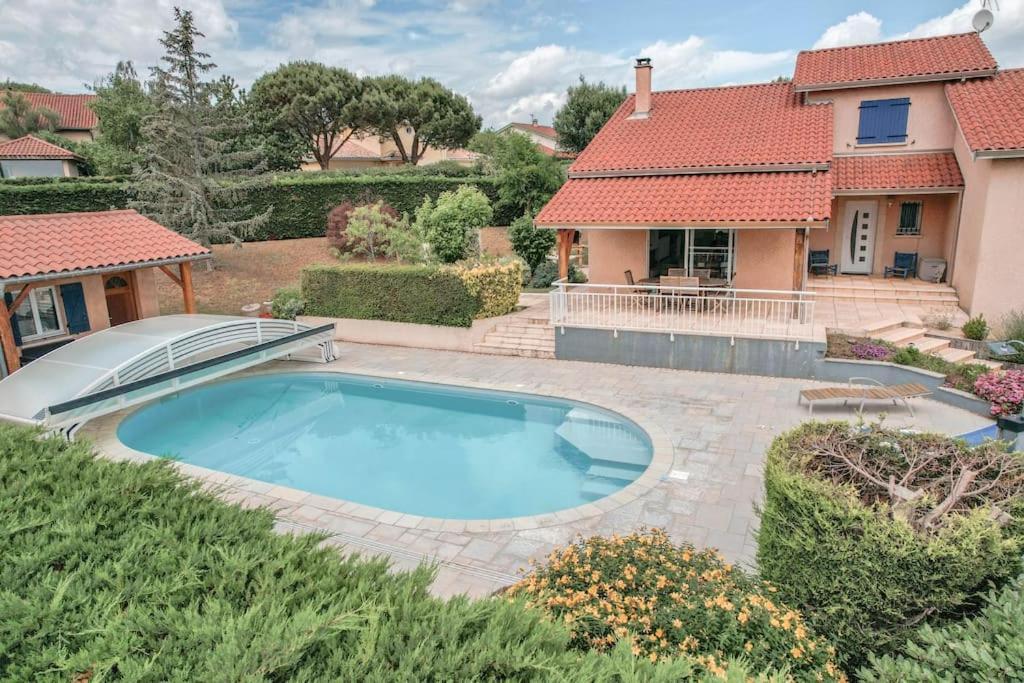 Magnifique Maison A Lentilly - Piscine Exterior foto